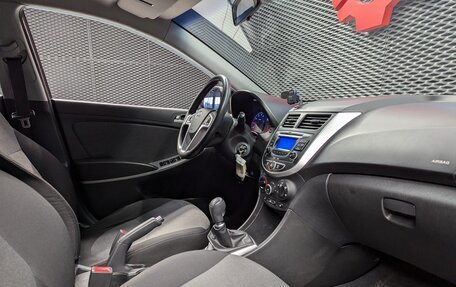 Hyundai Solaris II рестайлинг, 2013 год, 770 000 рублей, 25 фотография