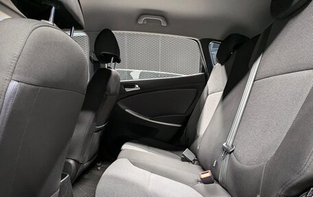 Hyundai Solaris II рестайлинг, 2013 год, 770 000 рублей, 28 фотография