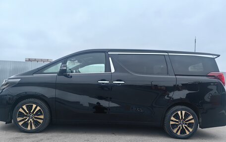 Toyota Alphard III, 2018 год, 4 600 000 рублей, 9 фотография