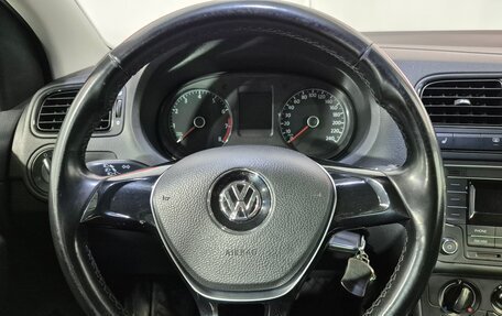 Volkswagen Polo VI (EU Market), 2016 год, 1 043 000 рублей, 11 фотография