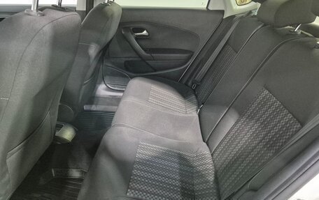 Volkswagen Polo VI (EU Market), 2016 год, 1 043 000 рублей, 15 фотография