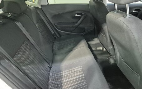 Volkswagen Polo VI (EU Market), 2016 год, 1 043 000 рублей, 14 фотография