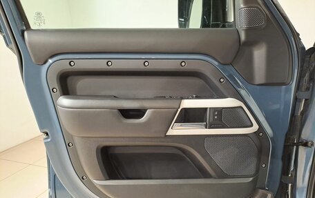 Land Rover Defender II, 2020 год, 5 290 000 рублей, 19 фотография