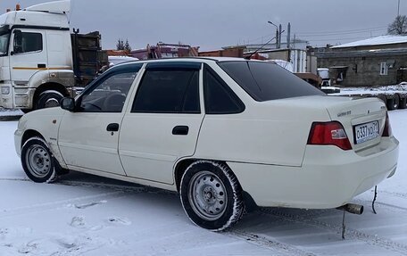 Daewoo Nexia I рестайлинг, 2012 год, 380 000 рублей, 4 фотография