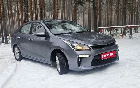 KIA Rio IV, 2020 год, 1 550 000 рублей, 1 фотография