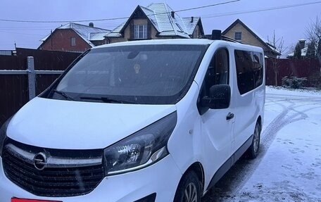 Opel Vivaro B, 2016 год, 1 600 000 рублей, 2 фотография