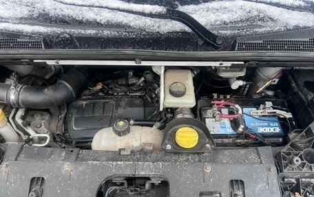 Opel Vivaro B, 2016 год, 1 600 000 рублей, 4 фотография