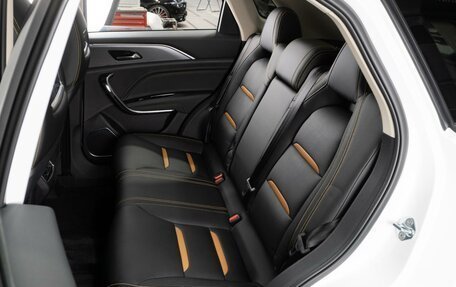 FAW Bestune T77, 2023 год, 1 899 000 рублей, 10 фотография