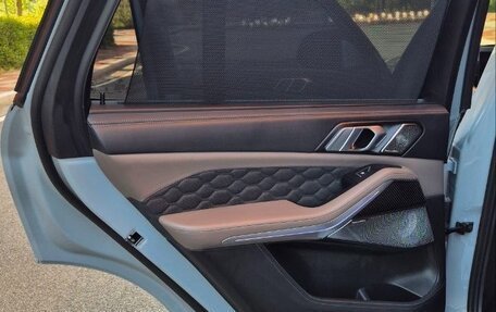 BMW X5 M, 2024 год, 24 000 000 рублей, 17 фотография