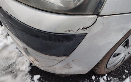 Renault Clio III, 2002 год, 290 000 рублей, 11 фотография