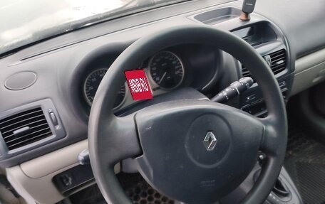 Renault Clio III, 2002 год, 290 000 рублей, 16 фотография