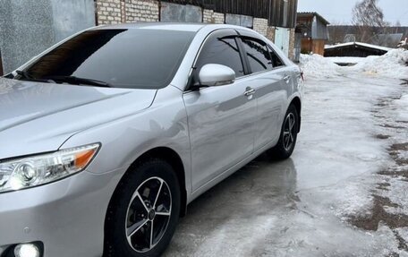 Toyota Camry, 2010 год, 1 650 000 рублей, 1 фотография