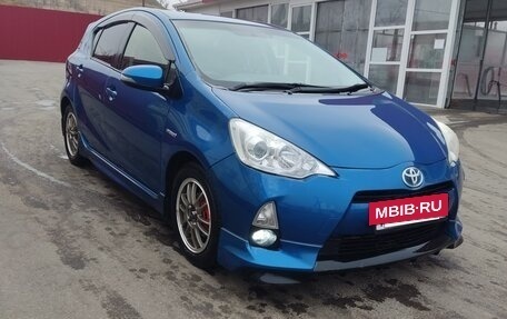 Toyota Aqua I, 2013 год, 700 000 рублей, 4 фотография