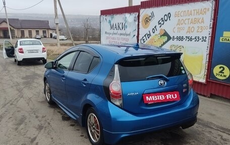 Toyota Aqua I, 2013 год, 700 000 рублей, 7 фотография