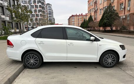 Volkswagen Polo VI (EU Market), 2014 год, 960 000 рублей, 4 фотография