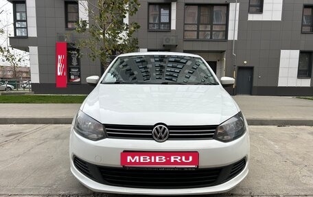 Volkswagen Polo VI (EU Market), 2014 год, 960 000 рублей, 3 фотография