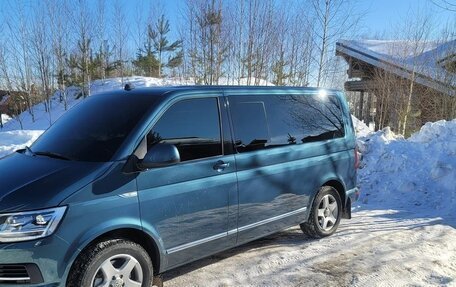 Volkswagen Multivan T6 рестайлинг, 2019 год, 3 800 000 рублей, 14 фотография