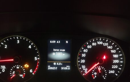 Volkswagen Multivan T6 рестайлинг, 2019 год, 3 800 000 рублей, 16 фотография