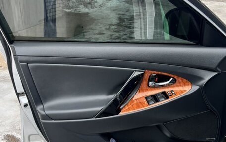 Toyota Camry, 2010 год, 1 650 000 рублей, 12 фотография