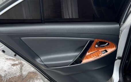 Toyota Camry, 2010 год, 1 650 000 рублей, 15 фотография