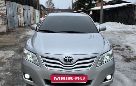 Toyota Camry, 2010 год, 1 650 000 рублей, 7 фотография