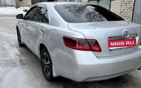 Toyota Camry, 2010 год, 1 650 000 рублей, 3 фотография