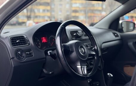 Volkswagen Polo VI (EU Market), 2012 год, 630 000 рублей, 11 фотография