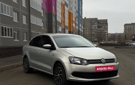 Volkswagen Polo VI (EU Market), 2012 год, 630 000 рублей, 3 фотография