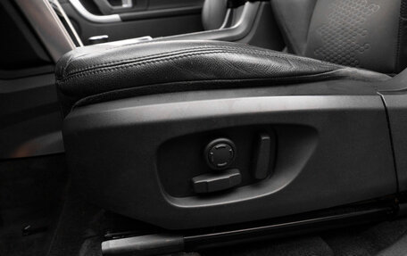 Land Rover Discovery Sport I рестайлинг, 2017 год, 2 180 000 рублей, 21 фотография