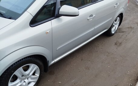 Opel Zafira B, 2009 год, 560 000 рублей, 4 фотография