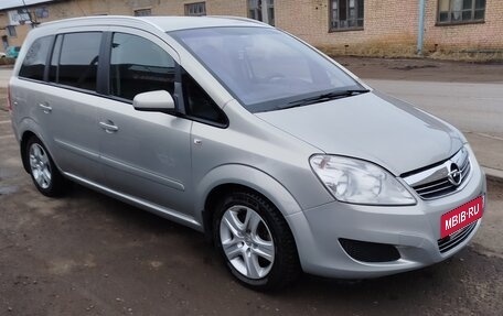 Opel Zafira B, 2009 год, 560 000 рублей, 9 фотография