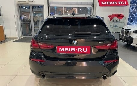 BMW 1 серия, 2021 год, 3 690 000 рублей, 9 фотография