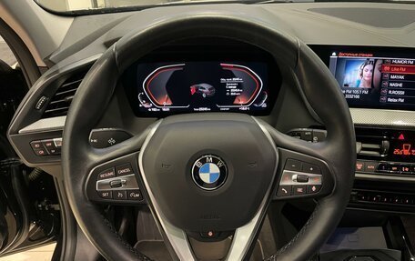 BMW 1 серия, 2021 год, 3 690 000 рублей, 17 фотография