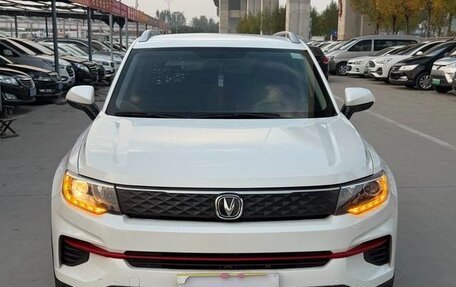 Changan CS35 Plus, 2022 год, 1 210 000 рублей, 2 фотография