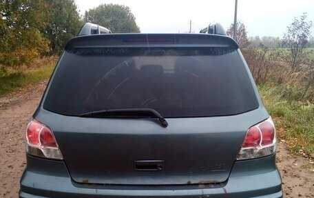 Mitsubishi Outlander III рестайлинг 3, 2004 год, 700 000 рублей, 2 фотография