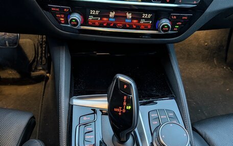 BMW 5 серия, 2023 год, 8 000 000 рублей, 10 фотография