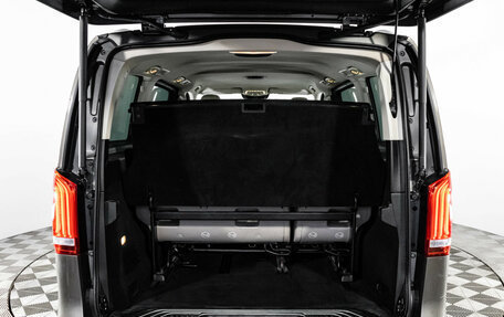 Mercedes-Benz V-Класс, 2016 год, 3 299 000 рублей, 30 фотография