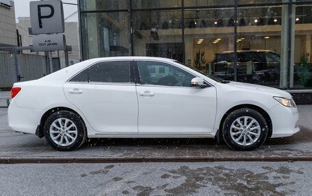 Toyota Camry, 2014 год, 1 775 800 рублей, 4 фотография