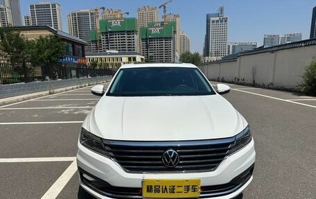 Volkswagen Lavida, 2022 год, 1 190 000 рублей, 2 фотография