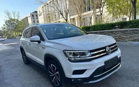 Volkswagen Tharu, 2022 год, 1 590 000 рублей, 3 фотография