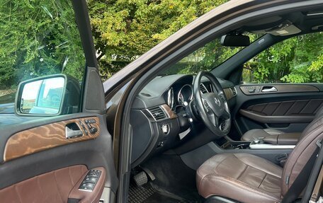 Mercedes-Benz GL-Класс, 2015 год, 4 500 000 рублей, 13 фотография