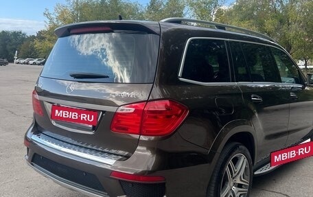 Mercedes-Benz GL-Класс, 2015 год, 4 500 000 рублей, 14 фотография