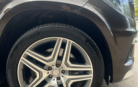 Mercedes-Benz GL-Класс, 2015 год, 4 500 000 рублей, 15 фотография