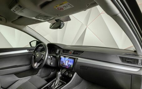 Skoda Superb III рестайлинг, 2017 год, 1 735 000 рублей, 9 фотография