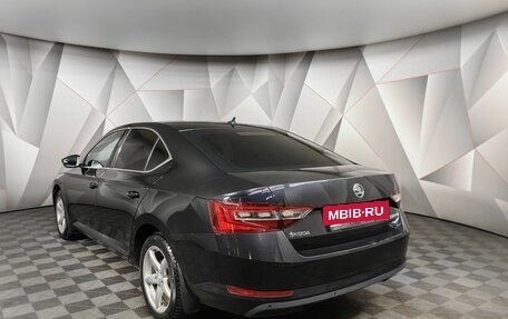 Skoda Superb III рестайлинг, 2017 год, 1 735 000 рублей, 4 фотография