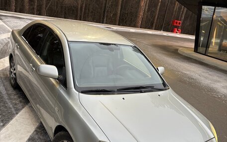 Toyota Avensis III рестайлинг, 2004 год, 719 000 рублей, 6 фотография