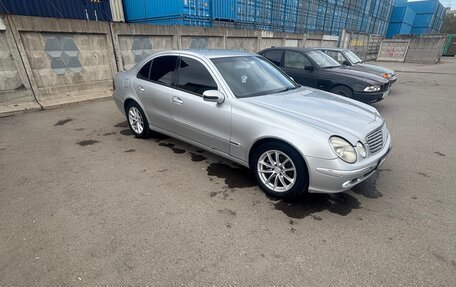 Mercedes-Benz E-Класс, 2002 год, 550 000 рублей, 8 фотография