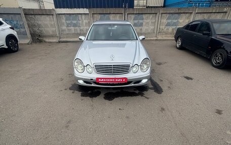 Mercedes-Benz E-Класс, 2002 год, 550 000 рублей, 9 фотография