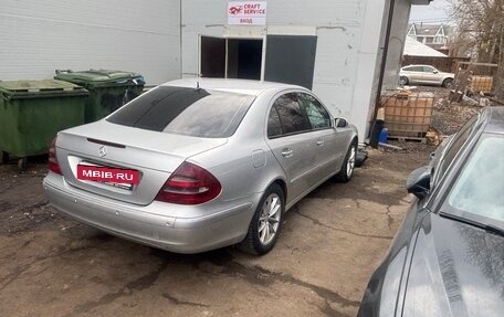 Mercedes-Benz E-Класс, 2002 год, 550 000 рублей, 7 фотография