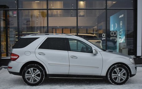 Mercedes-Benz M-Класс, 2008 год, 1 300 000 рублей, 4 фотография